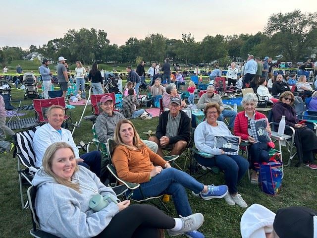 residents with 100 yr blanket